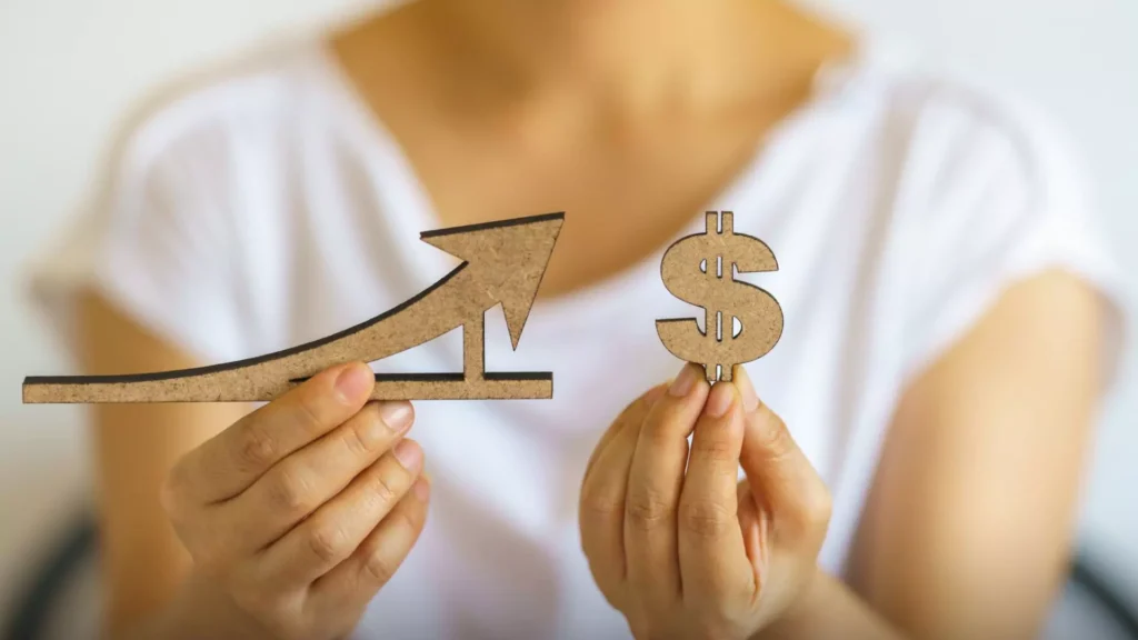 Montando uma Carteira do Zero em 2025: As Empresas Mais Descontadas para Investir em Tempos de Crise, Empresas Descontadas para Montar uma Carteira em 2025: Análise dos Setores Perenes, Copom Mantém Selic em 10,5%: Impactos na Economia e Expectativas Futuras